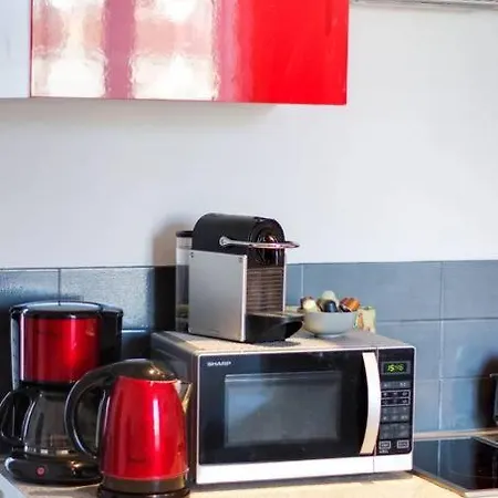 Lovely One Bedroom Gambetta Cannes